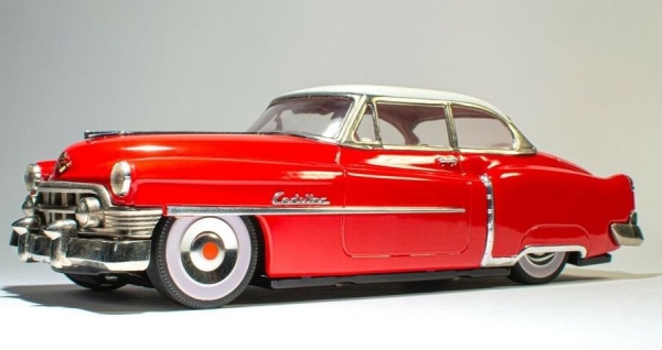 Horikiri Fifties Cadillac Sedan 1950 DieCastmodel in original box (4788)
